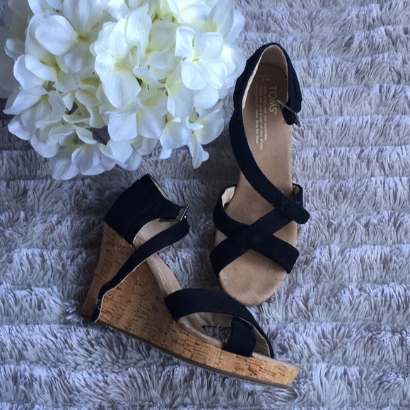 Toms Shoes - Toms  Black canvas Cork crisscross sandals Size 7